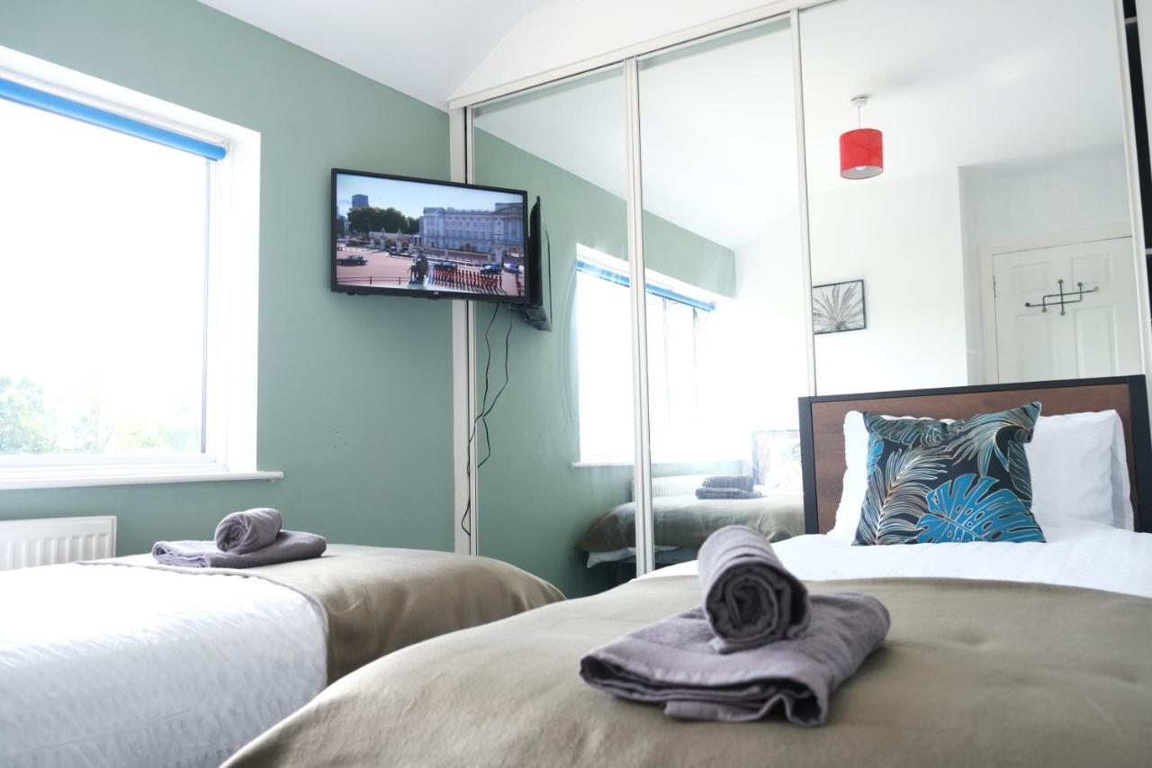 Bee Stays - Northway House Warrington  Buitenkant foto
