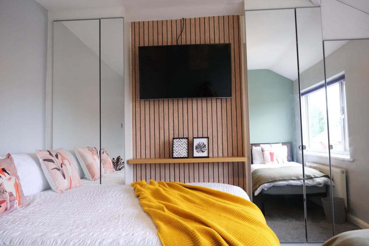 Bee Stays - Northway House Warrington  Buitenkant foto